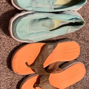 Sketchers go walk slip ons and sketchers flip flop